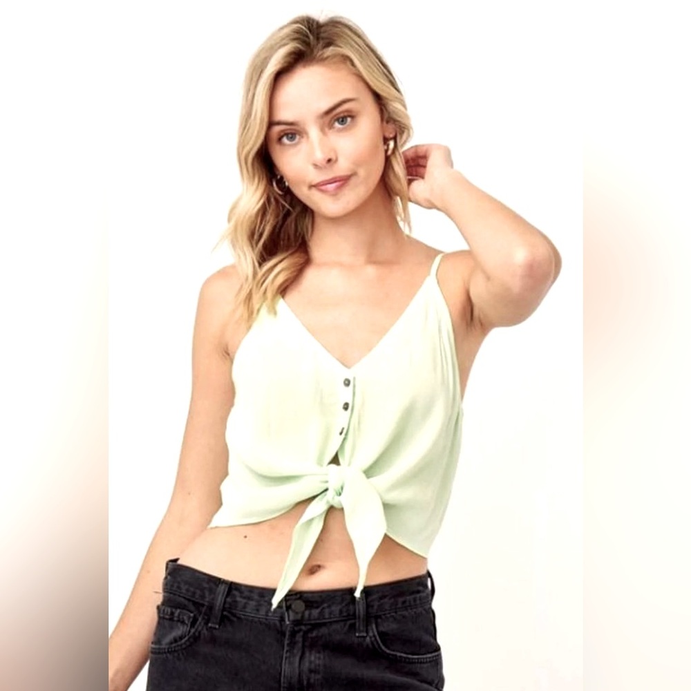 Olivaceous Front Tie White Crop Top spaghetti straps Size S